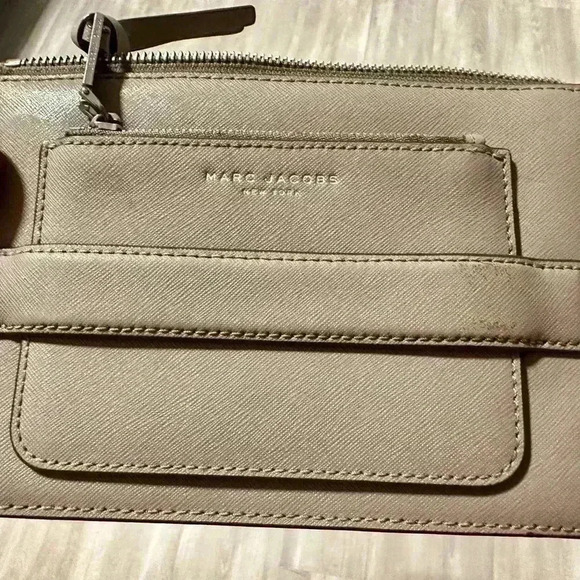 Marc Jacobs Mini Madison Leather Crossbody - Picture 5 of 8